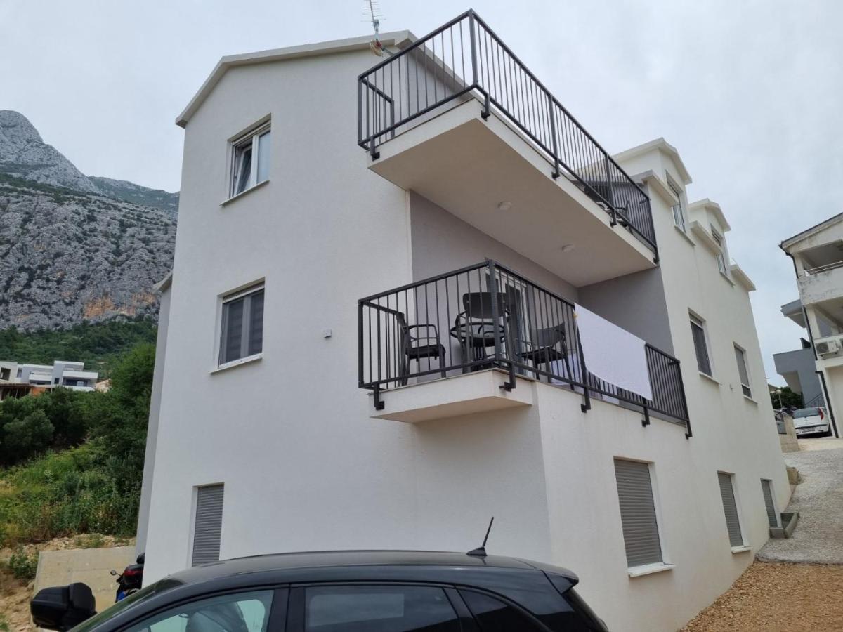 Apartmani Tolj Макарска Екстериор снимка