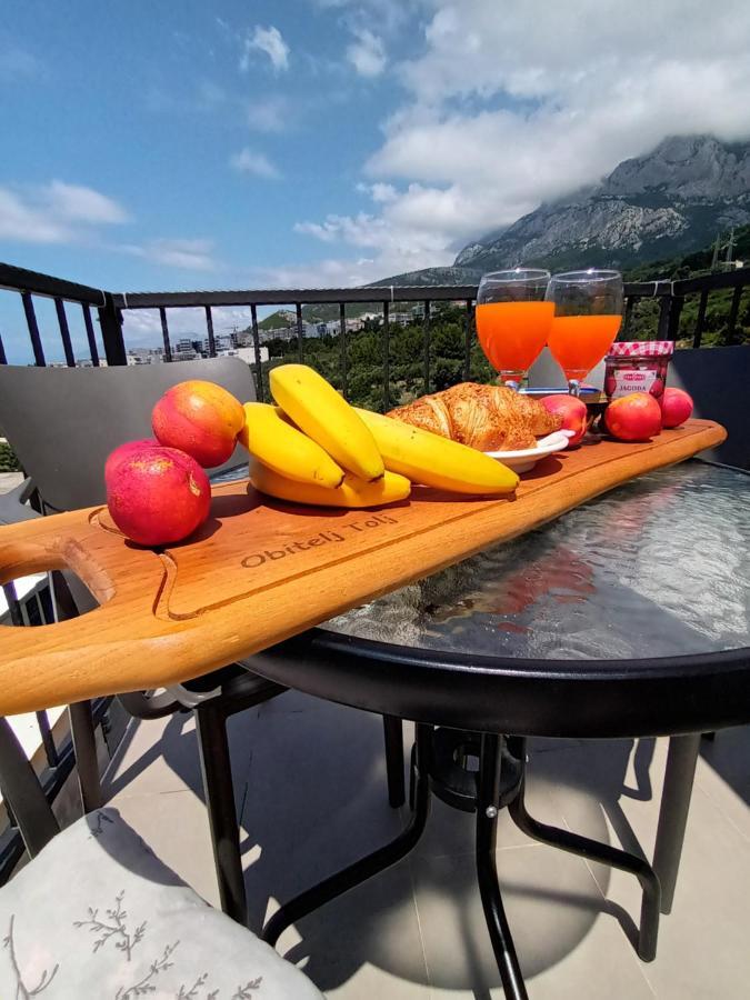Apartmani Tolj Макарска Екстериор снимка